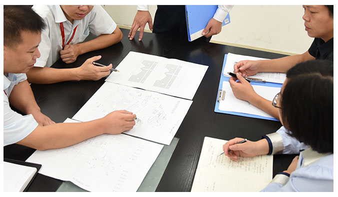 strict-plastic-injection-molding-process-control